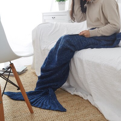 Mermaid Dreams Knit Blanket – Cozy Tail for Your Inner Princess
