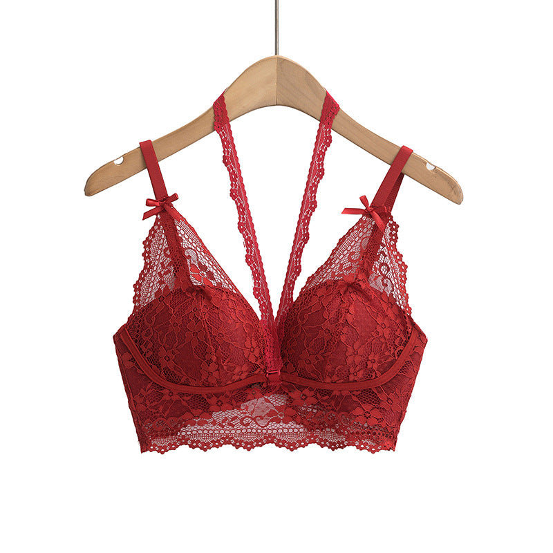 Lace neck and strapless strap