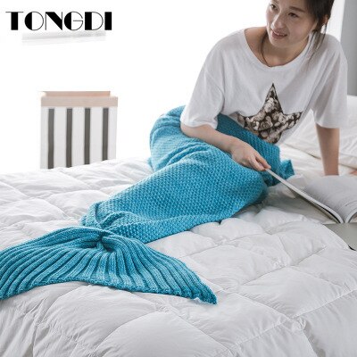 Mermaid Dreams Knit Blanket – Cozy Tail for Your Inner Princess