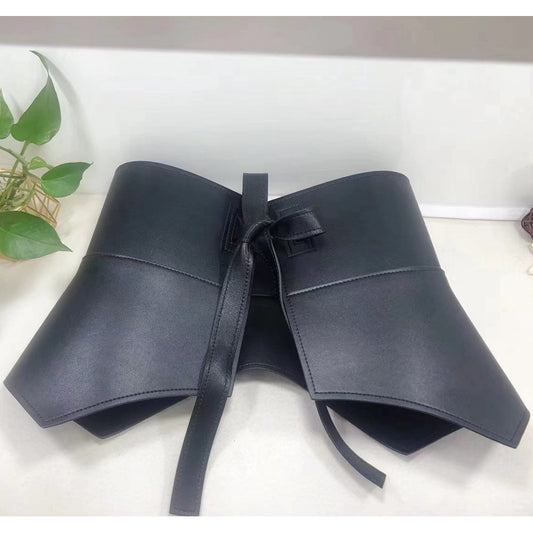 Sculpted Arc Leather Waist Corset Belt