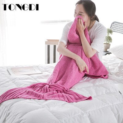 Mermaid Dreams Knit Blanket – Cozy Tail for Your Inner Princess