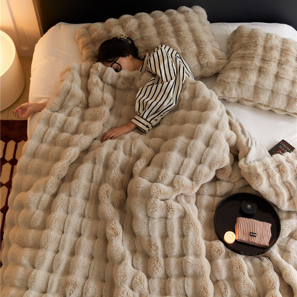Double-Sided Rabbit Fleece Blanket – Plush, Soft, and Seriously Cozy