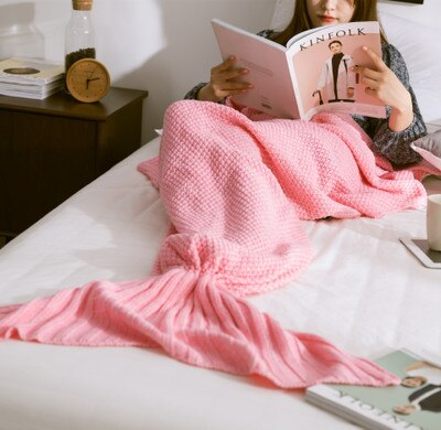 Mermaid Dreams Knit Blanket – Cozy Tail for Your Inner Princess