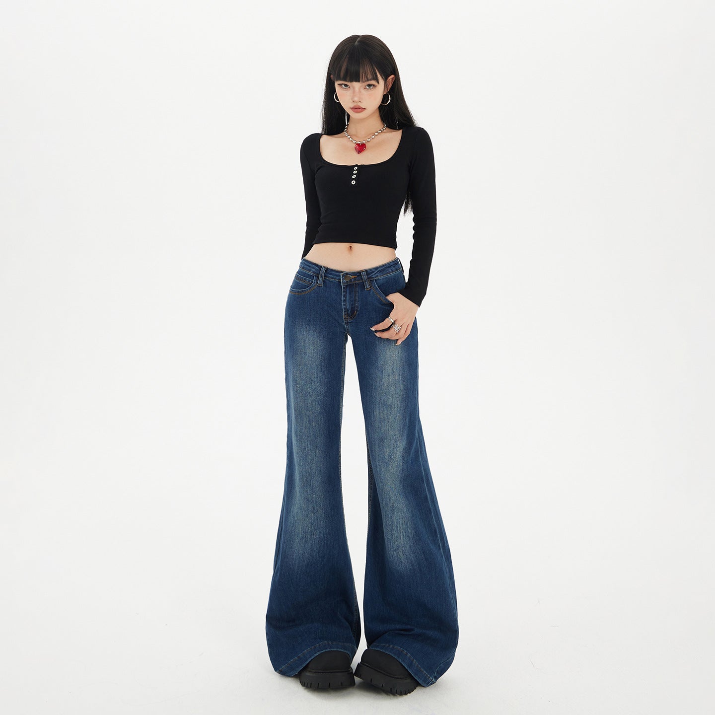 Blue Low-Waist Flared Jeans – Sass Meets Street