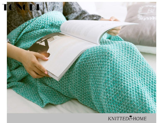 Mermaid Dreams Knit Blanket – Cozy Tail for Your Inner Princess