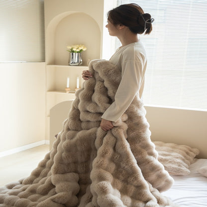 Double-Sided Rabbit Fleece Blanket – Plush, Soft, and Seriously Cozy