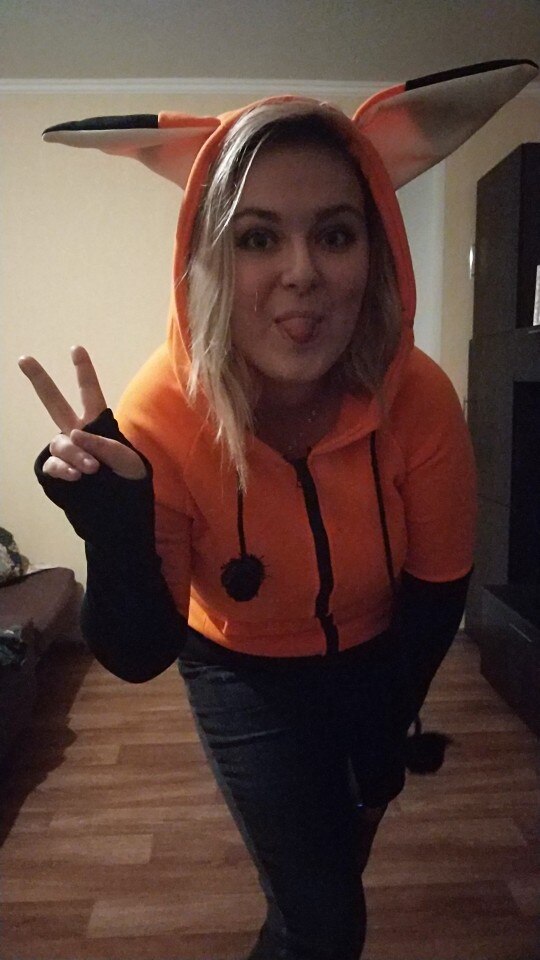 Anime Style Fox Ear Hooded Zip-Up