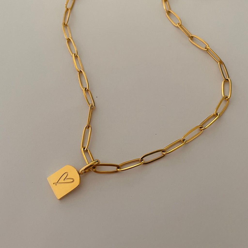 Effortless Boho Heart Necklace - 18K Gold